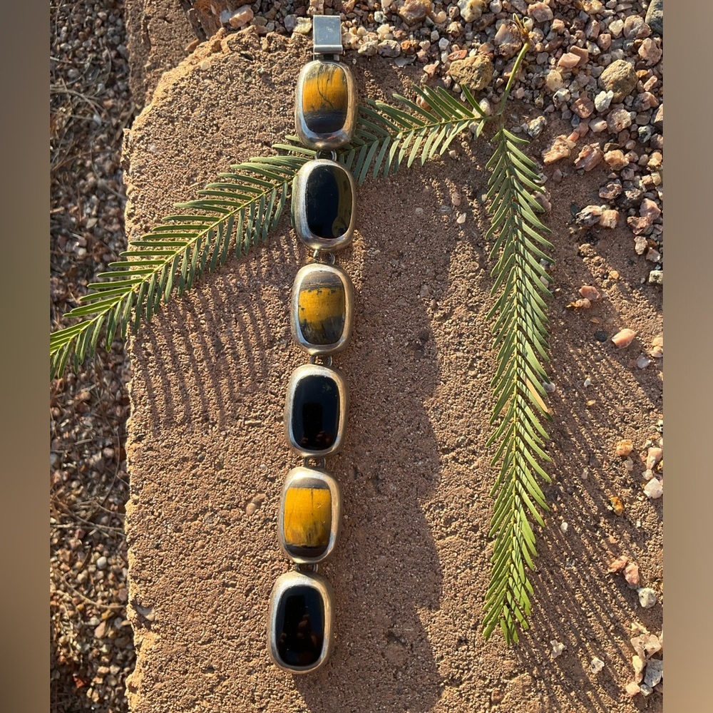 Tiger’s Eye and Onyx Mexican Silver Bracelet